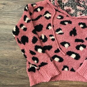 New In Leopard Hooded Sweater
